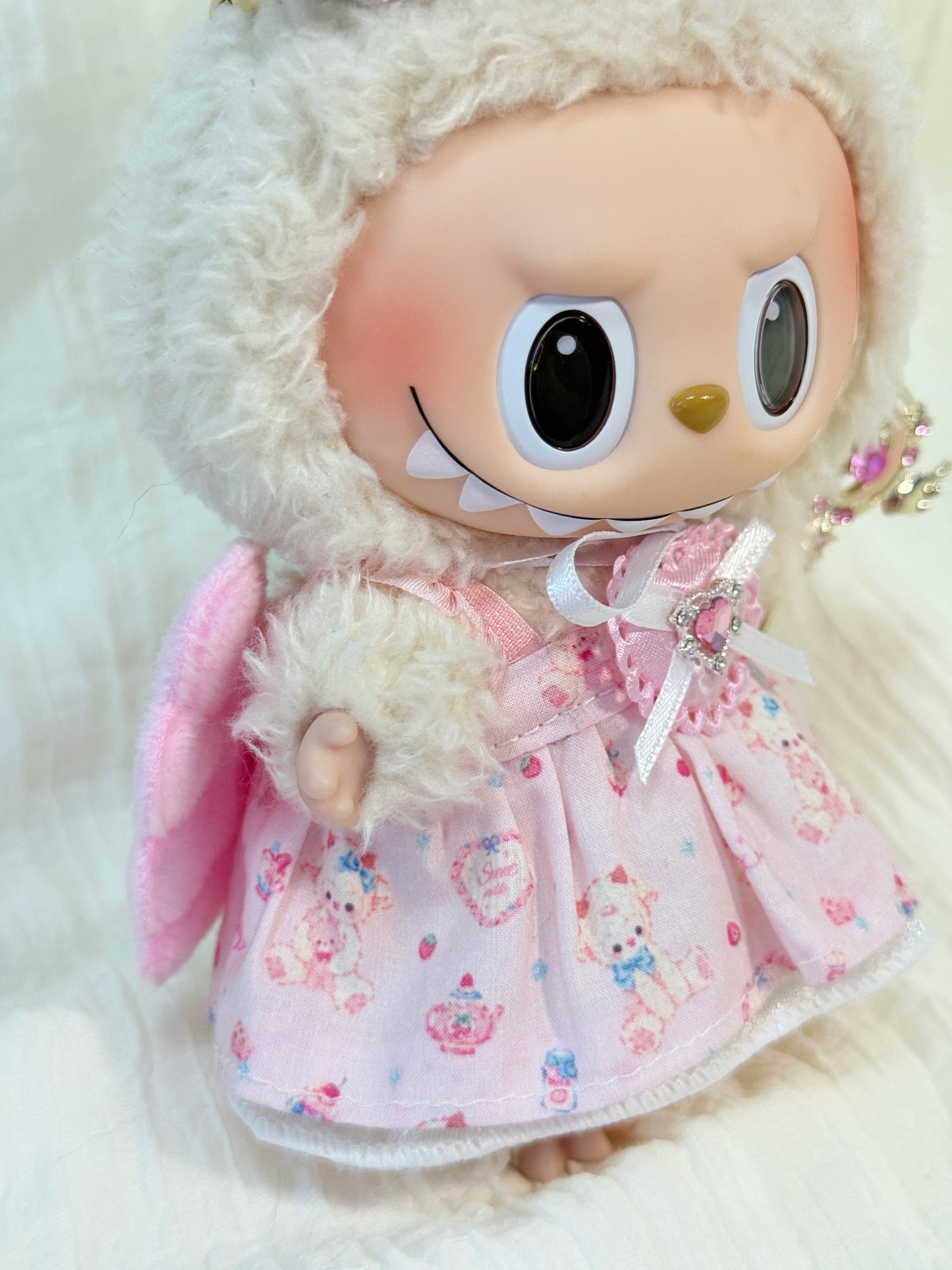 Labubu Clothes – Exclusive Pink Angel Dress Set with Wings & Wand (Handmade)