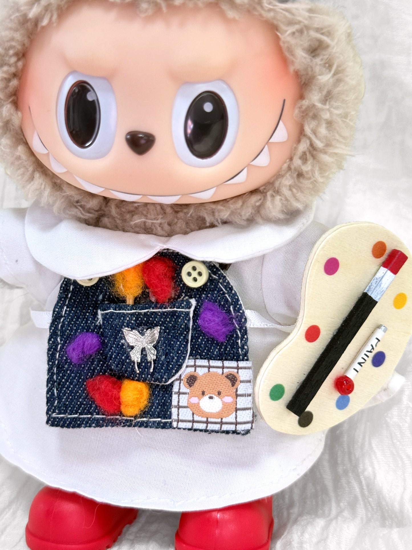 Labubu Clothes – Exclusive Artist Outfit Set with Painter’s Hat & Palette (Handmade)