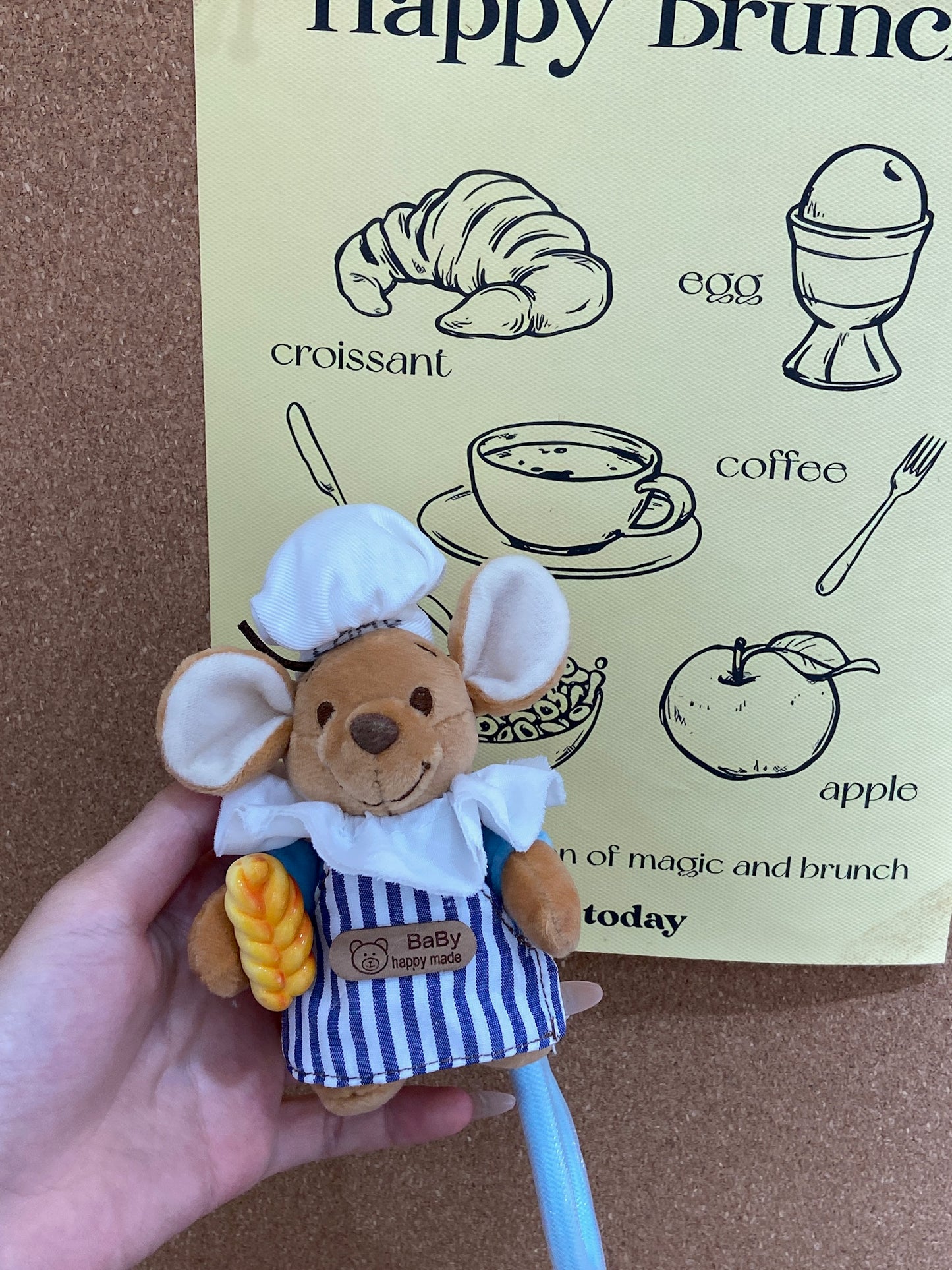 🧁 Mini Chef Mouse Plush Keychain – Cute Bakery-Inspired Toy Charm