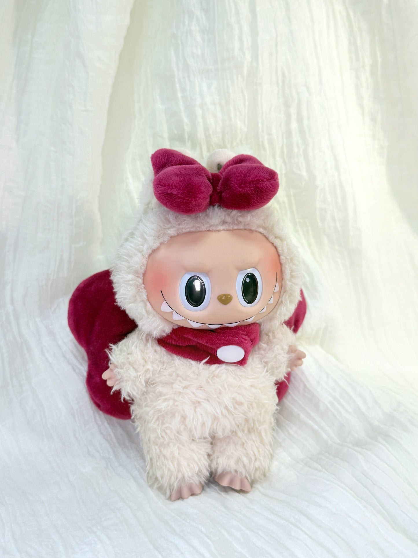 Labubu Accessories – Wine Red Velvet Bow Set (Handmade Styling Piece)