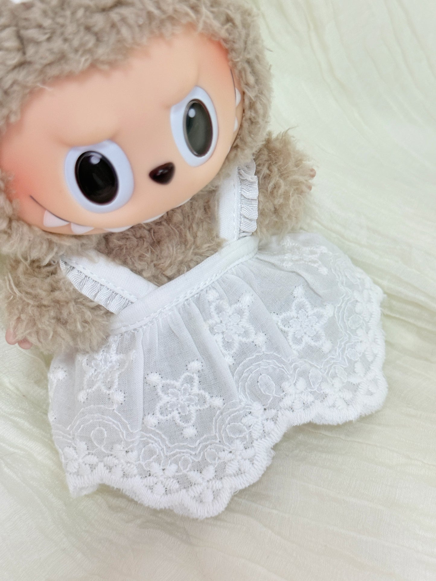 Labubu Clothes – White Embroidered Dress Set with Lace Collar (Handmade)