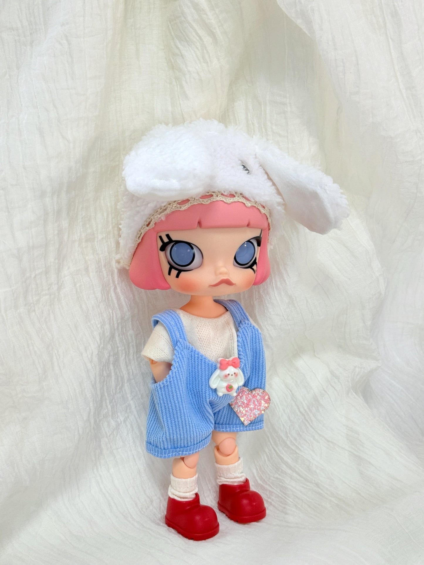 Labubu Clothes – Bunny Ears Hoodie & Blue Overalls Set (Handmade Cute Look)