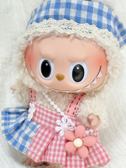 Labubu Clothes – Cottagecore Gingham Dress Set with Bonnet & Flower Bag (Handmade)